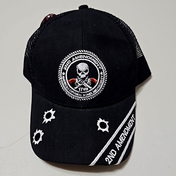 2nd Amendment Trucker Cap - Picture 1 of 5